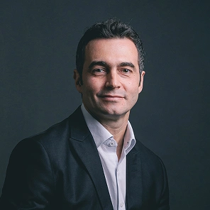 Dr. Pablo Traete